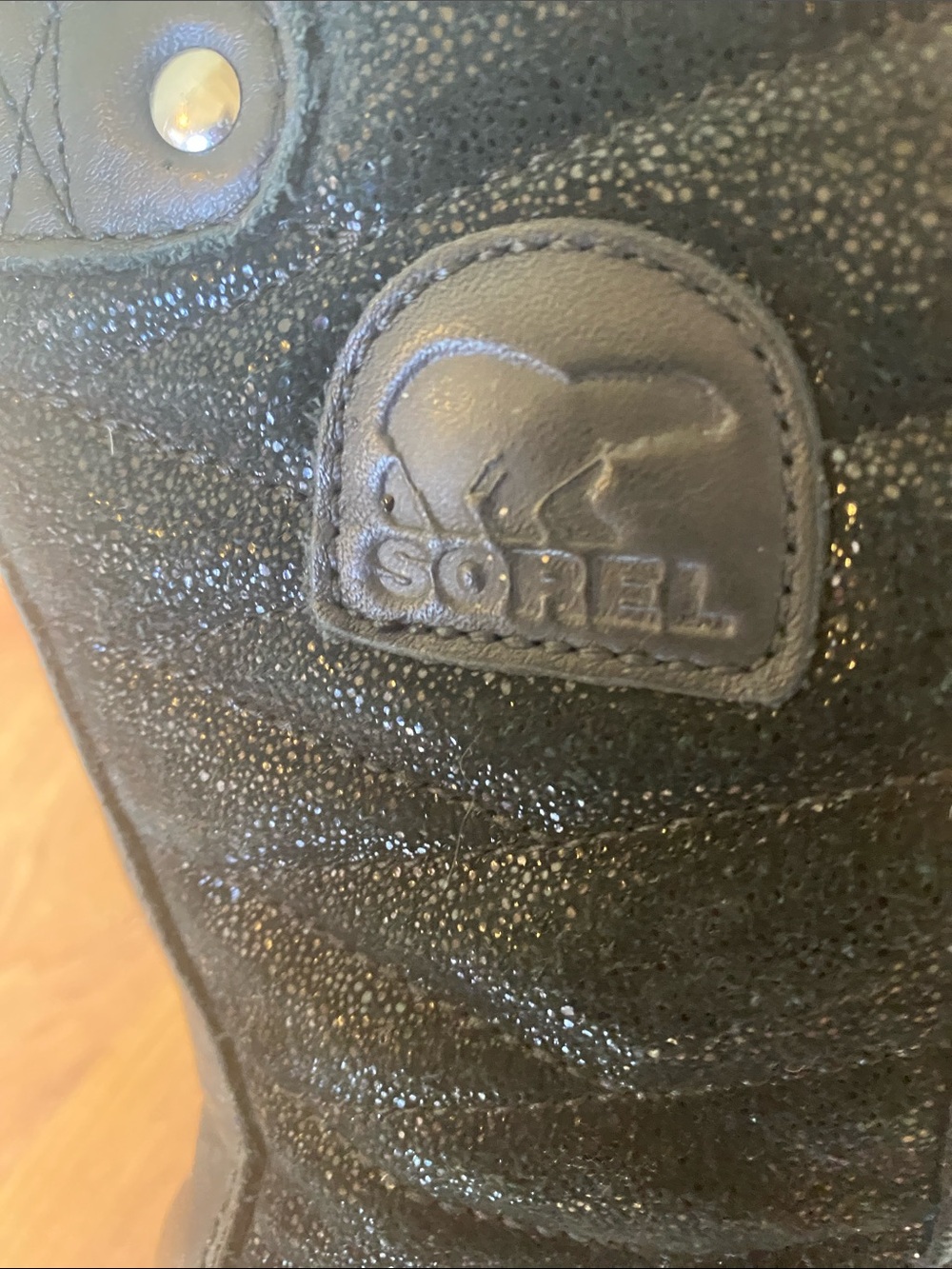 Sorel woman black ‘Tofino fur lined waterproof boots. Sizes 7.5